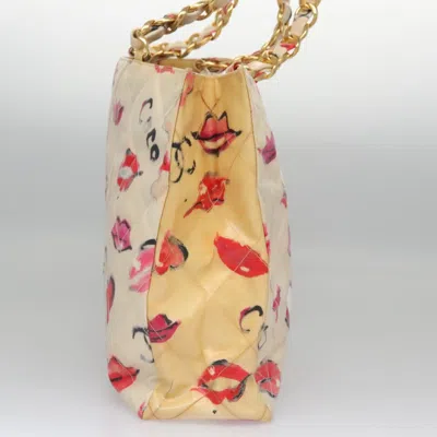 Pre-owned Chanel Cc Totebag Beige Patent Leather Tote Bag ()