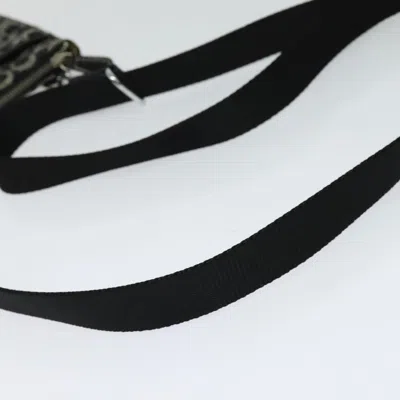 Pre-owned Coach Signature Black Canvas Shoulder Bag ()