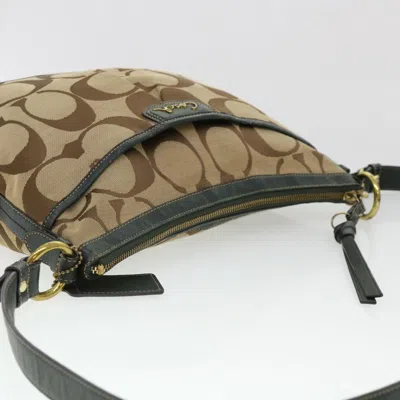 Pre-owned Coach Signature Beige Canvas Shoulder Bag ()