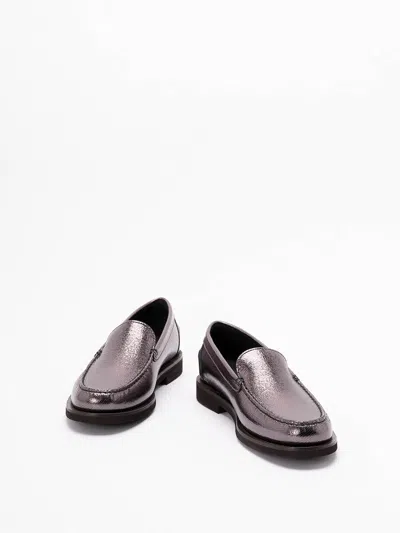 Brunello Cucinelli Metallic Finish Round Toe Loafers With Rubber Sole In Silver