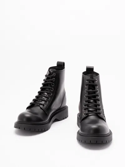 Givenchy Chunky Sole Leather Ankle Boots With Pull Tab In Black