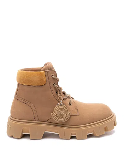 Moncler Peak City Ankle Boots Sneakers Beige In Brown