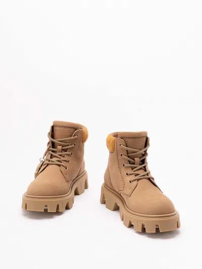 Moncler Peak City Ankle Boots Sneakers Beige In Brown