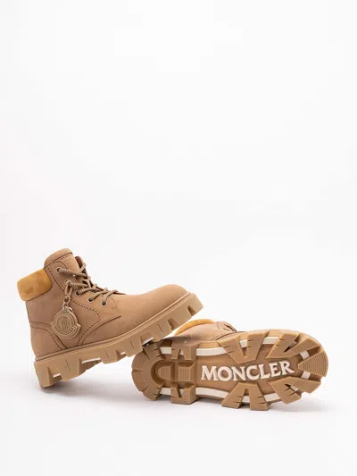 Moncler Peak City Ankle Boots Sneakers Beige In Brown