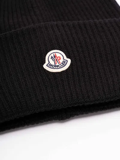 Moncler Ribbed Knit Carded Wool Beanie With Felt Logo Patch In Black