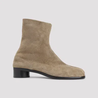 Maison Margiela Split-toe Ankle Boots In Premium Calf Leather In Brown