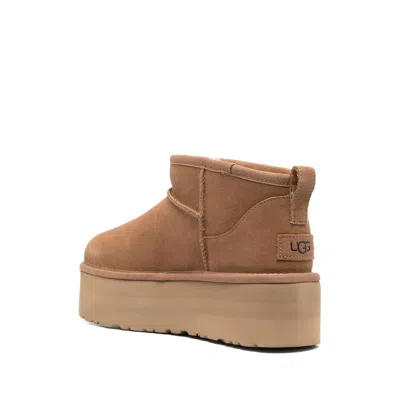 Ugg Brown Boots In Brown