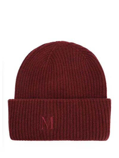 Max Mara Mmretina Ribbed-initial Beanie Hat In Burgundy