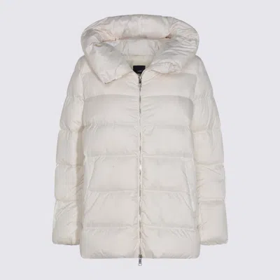 Add Hooded Puffer Coat In White