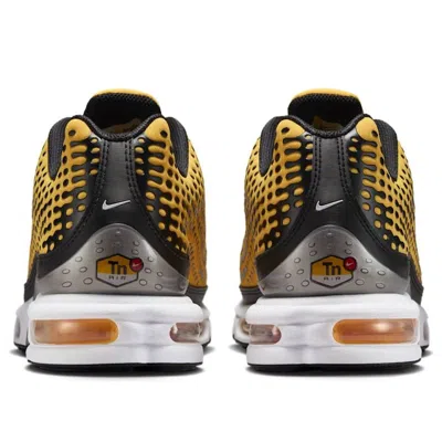 Nike Air Max Plus Vii Sneakers In Gold
