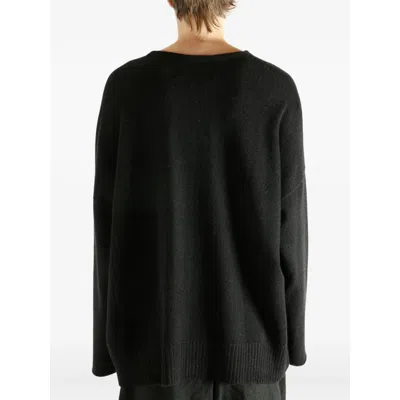 Ziggy Chen Pocket Button Cardigan In Black