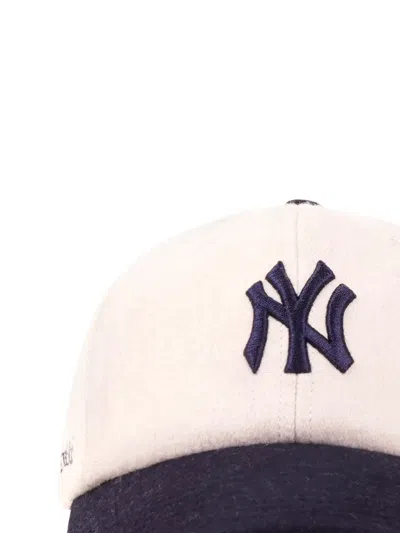 Sporty And Rich Logo-embroidered Baseball Cap In Neutral