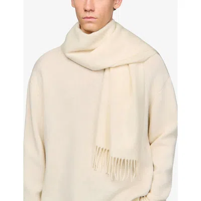 Sandro Mens Off White Fringed-trim Wool And Cashmere-blend Scarf In Neutral