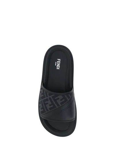 Fendi Men Low Leather Sandals With Ff Jacquard Insert In Black