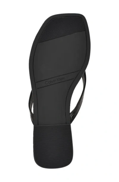 Calvin Klein Women's Women's Solid T-strap Sandal In Black