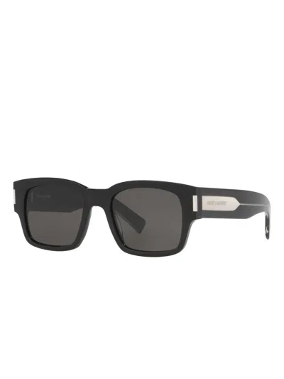 Saint Laurent Rectangle Logo Sunglasses In Black
