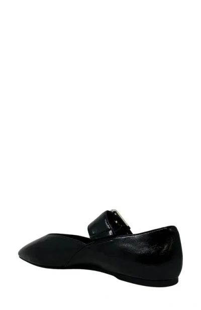 Shushop Buckle Flat In Black