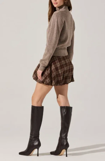 Astr The Label Tawni Stand Collar Cardigan In Brown