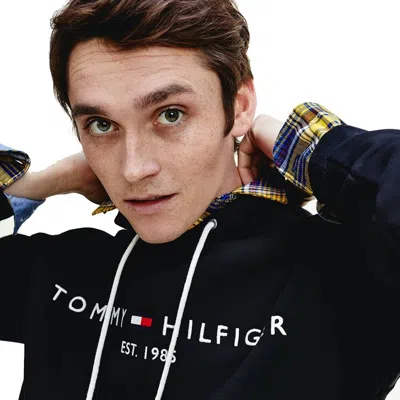 Tommy Hilfiger Logo Print Hoodie In Black