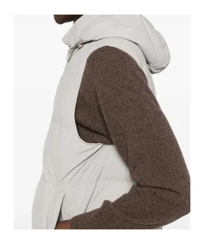 Eleventy Hooded Press-stud Fastening Gilet In Gray