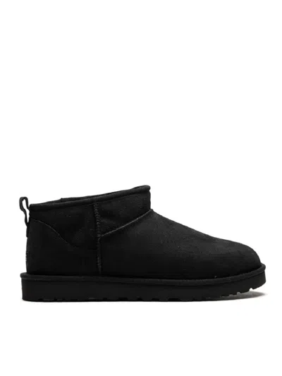 Ugg Minimalist Low-cut Ankle Boot With Textured Grip Sole In Black