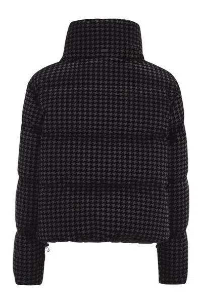 Herno Tech Pied De Poule And 2 Layer Windstopper Cape In Black