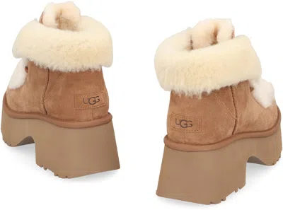 Ugg Esmee Beige Ankle Boots With Fur Detailing And Platform In Suede Woman In Nude