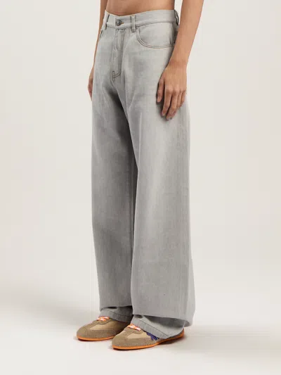 Palm Angels Curved Logo Loose Denim Pants In White