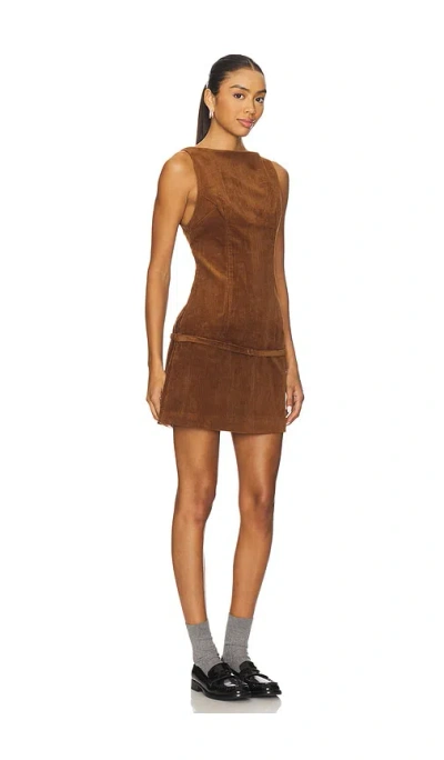 Lioness Cocquette Mini È£™å­� Â€“ Å·§å…‹åš›è‰². Å°ºç � Xxl (also Â€“ L, M, S, Xl, Xs, Xxs). In Brown