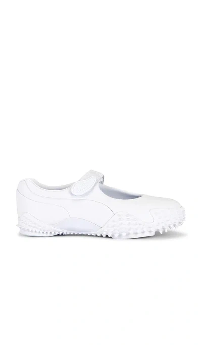 Puma Sports Shoes Mostro Fey Lth In White