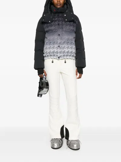 Perfect Moment Stadium Moments Black Skijacke In Black