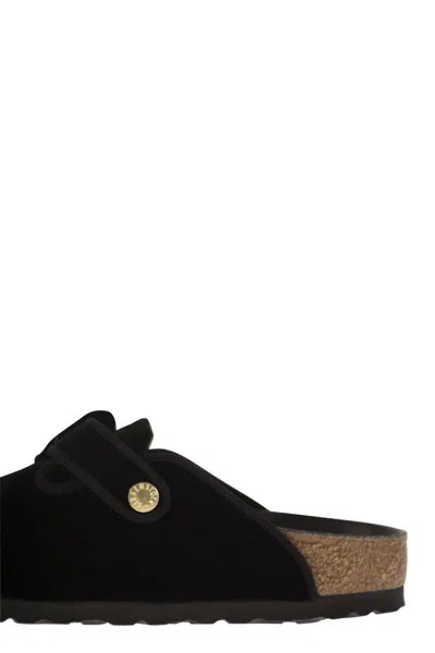 Birkenstock Boston Big Buckle Velvet Mule In Black