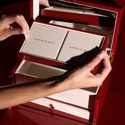 Astrid &amp; Miyu Solid Gold Advent Calendar  / No Micron / No Size