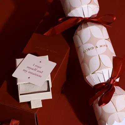 Astrid &amp; Miyu Star Chain Studs Cracker  / No Micron / No Size