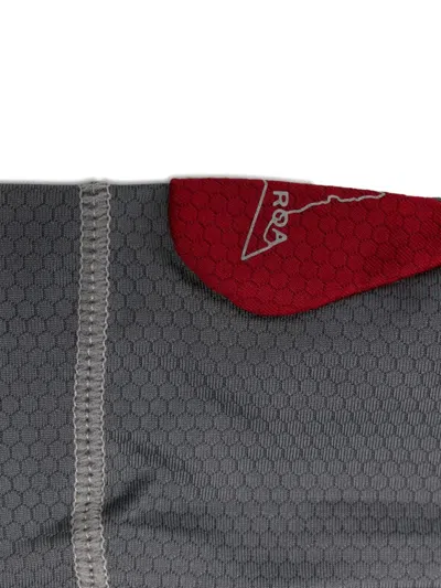 Roa Honeycomb-patterned Wrist-strap Gloves In Multi