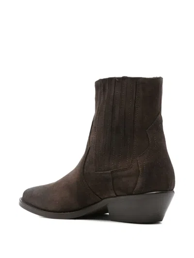 Julie Dee Texan Ankle Boots In Brown