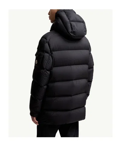Moncler Madeira Hooded Short Down Jacket In Black