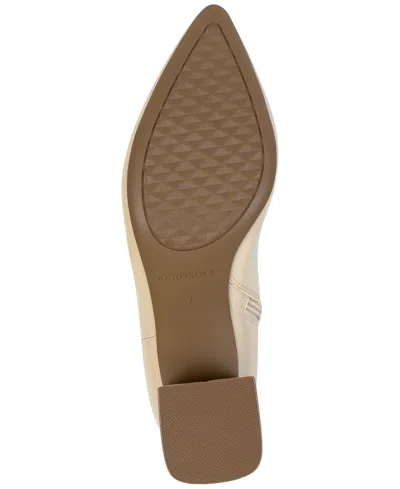 Aerosoles Enoch Pointed Toe Bootie In Neutral