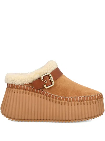 Chloé Nama Buckled Shearling-lined Suede Platform Mules In Brown