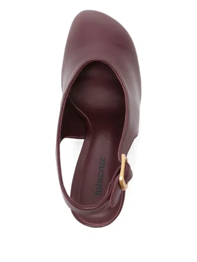 Lola Cruz Pumps In Bordeaux Leather In Multi