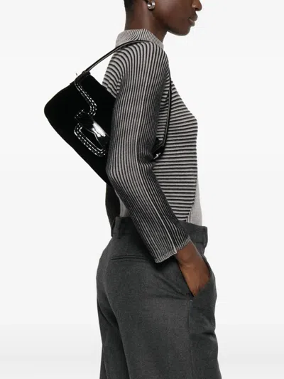 Emporio Armani Logo-detailing Shoulder Bag In Black