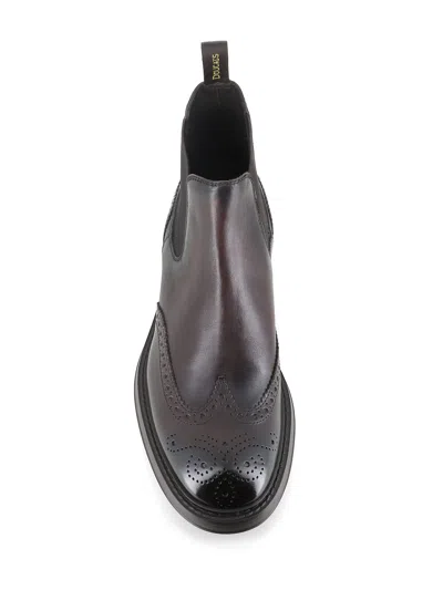 Doucal's Perforated Ankle Boots In Black