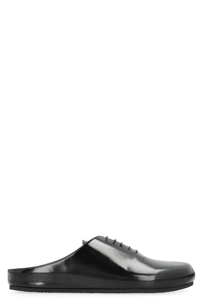 Jacquemus Round Toe Open Back Flat Sole Slippers In Black