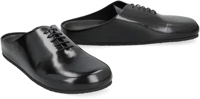 Jacquemus Round Toe Open Back Flat Sole Slippers In Black