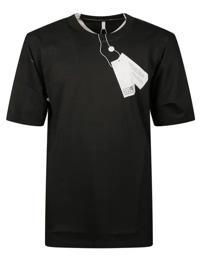 Mm6 Maison Margiela Relaxed Fit Cotton T-shirt With Distinctive Tag Detail In Black