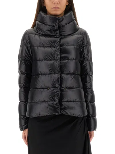 Herno Ultralight Nylon Hood In Black