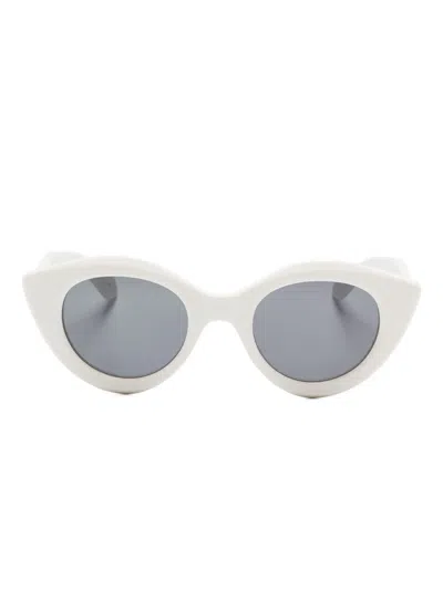 CAT-EYE SUNGLASSES