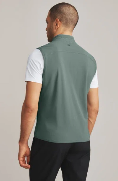 Rhone Top Flight Water Resistant Vest In Green