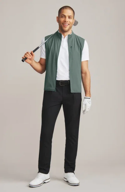 Rhone Top Flight Water Resistant Vest In Green