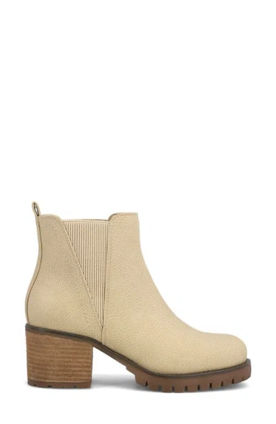 Mia Women's Jody Lug Sole Wide-width Chelsea Booties In Brown